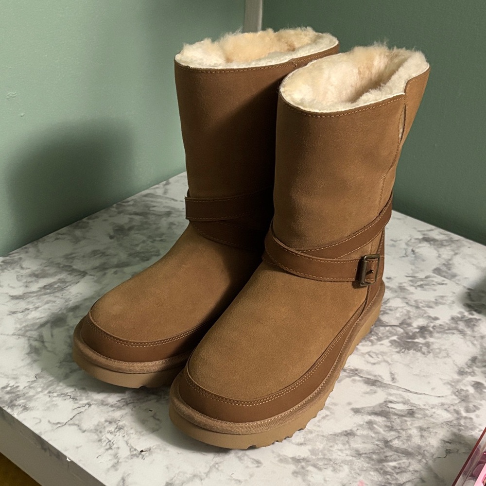 UGG Tan Winter Boots with Shearling Lining